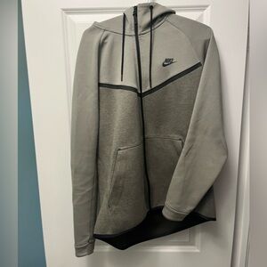 Nike tech fleece hoodie